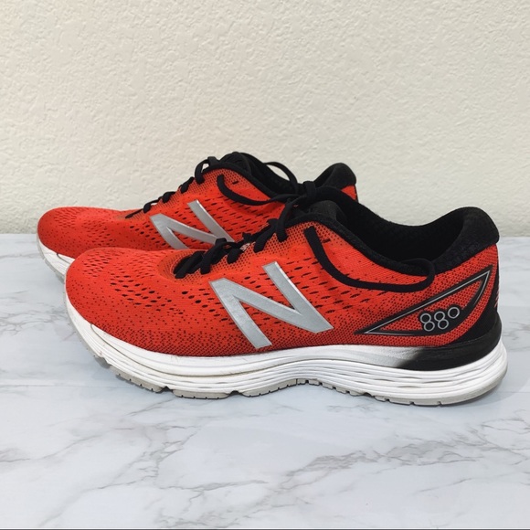 new balance neutral cushioned running shoes